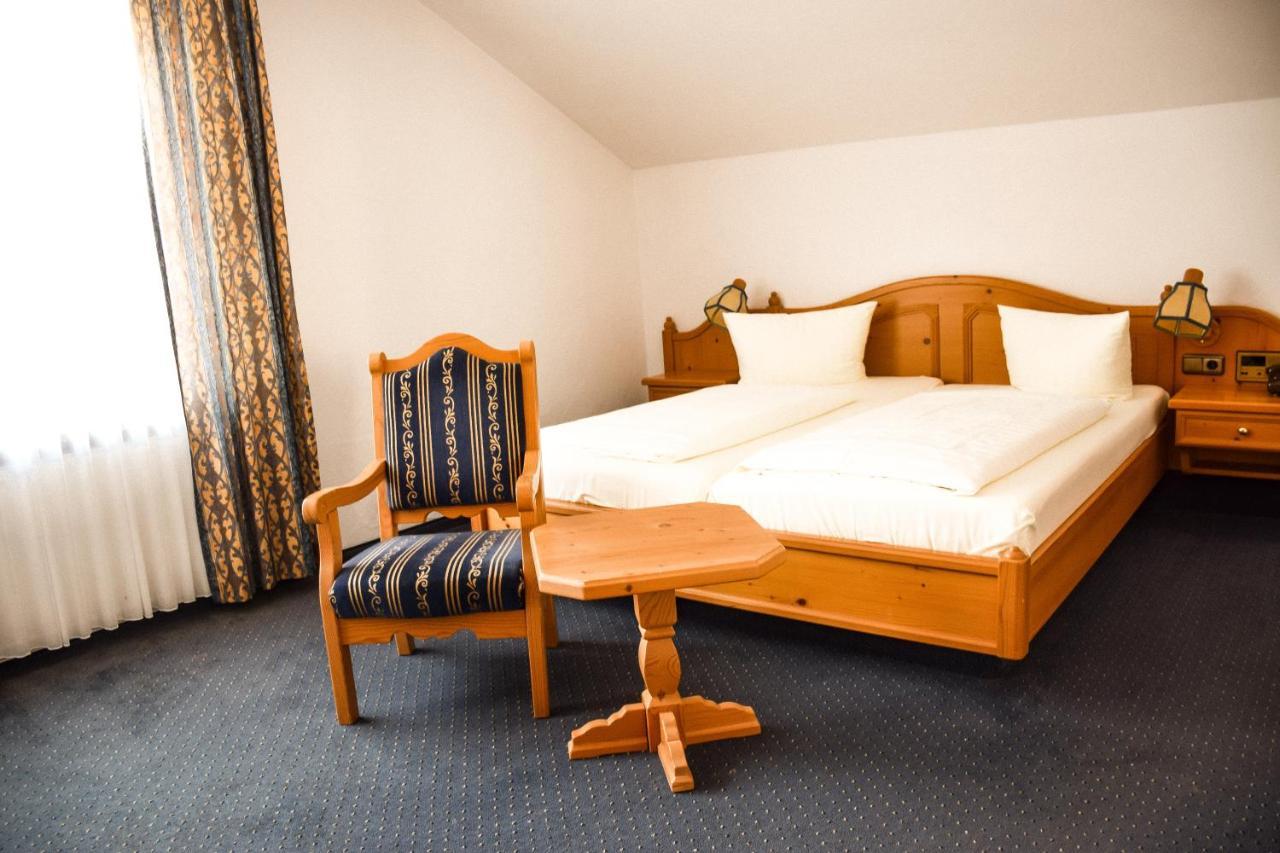 Hotel Bergwiesen - Zimmer Mit Balkon Oder Terasse Lohr Buitenkant foto
