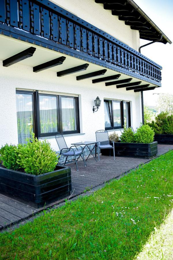 Hotel Bergwiesen - Zimmer Mit Balkon Oder Terasse Lohr Buitenkant foto